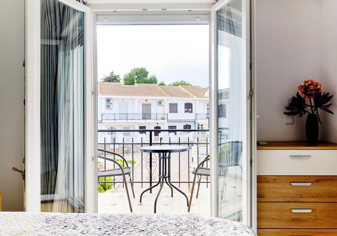 Family Bungalow La Zenia Beach Dehesa de Campoamor  외부 사진